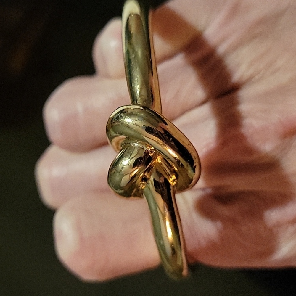 Knot Gold Bracelet